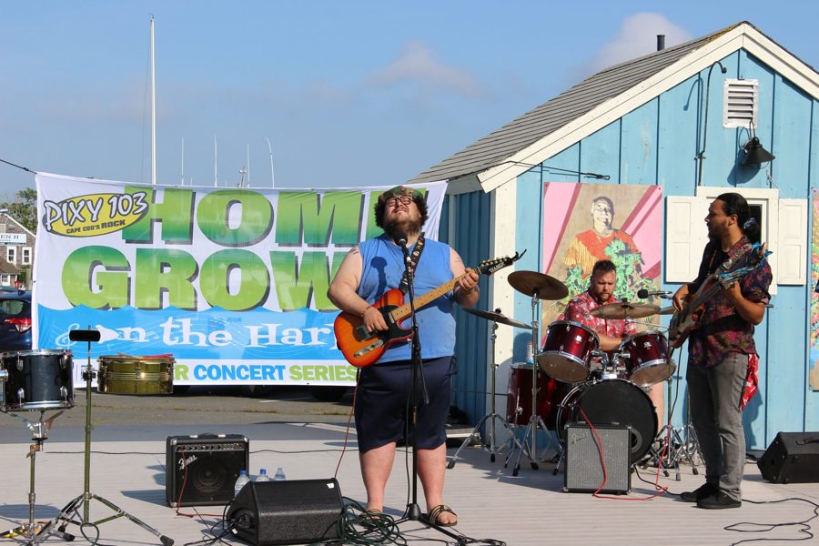 Willie Dinardo and the Corporates at the Aselton Park bandstand