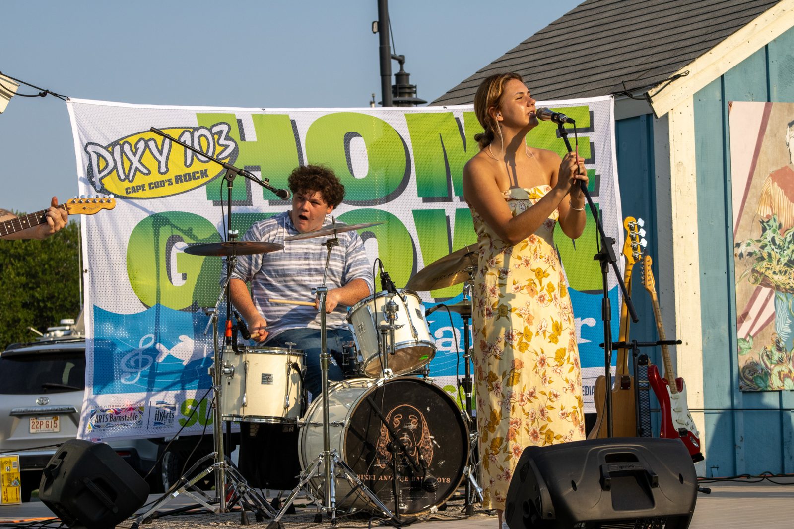 Nikki and the Barn Boys performing